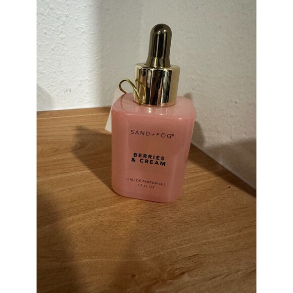 Sand + Fog Berries & Cream Eau De Parfum Oil Dropper 1.7 fl Oz NWT - Picture 2 of 5